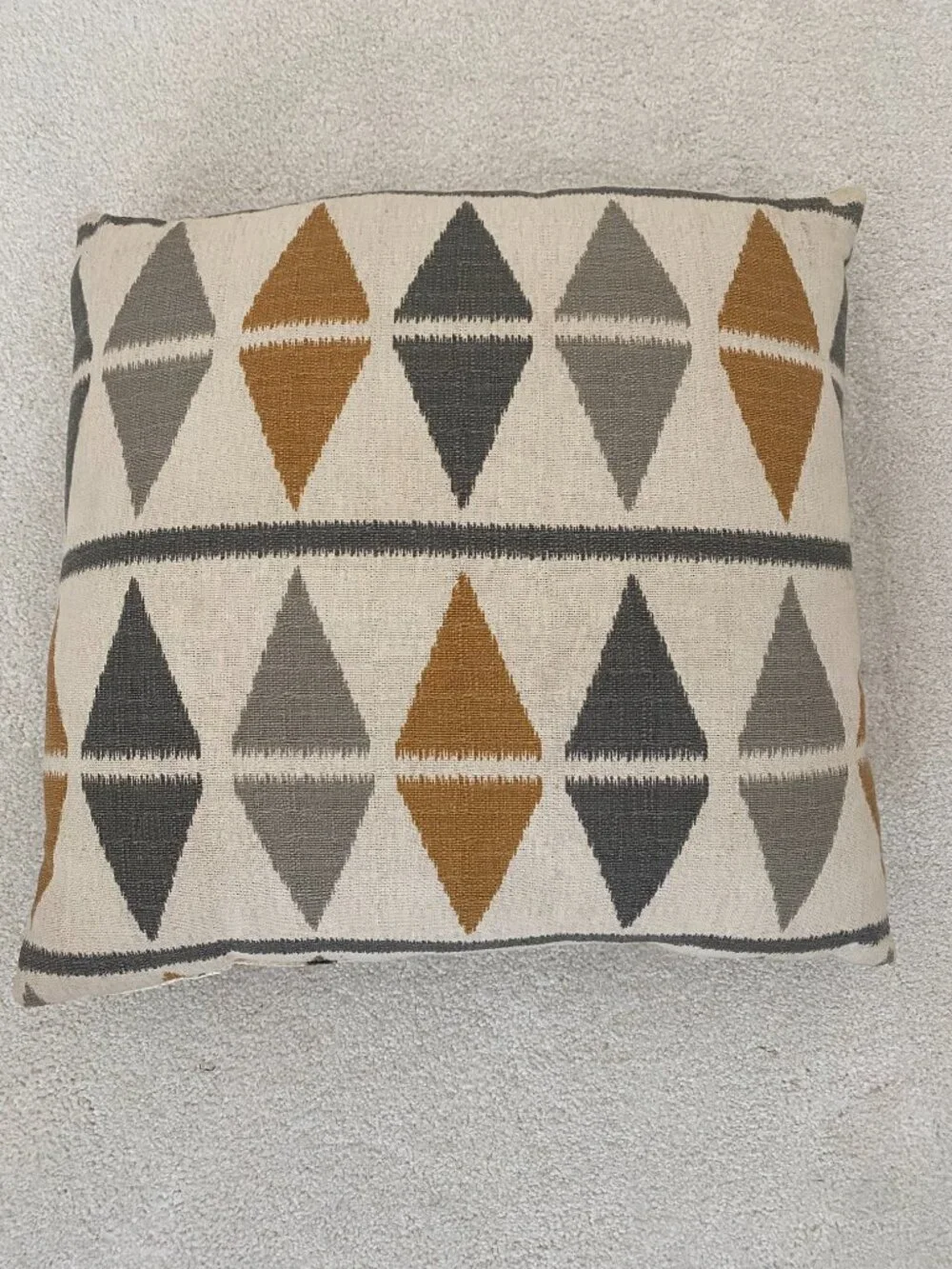 Geometric Decorative Throw Pillow